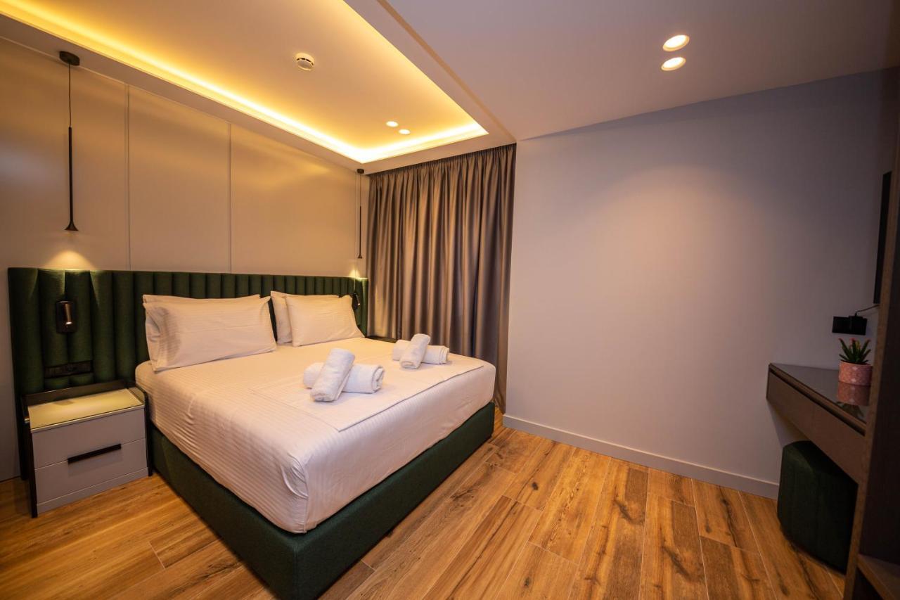 Hotel Lili-1 Sarandë Buitenkant foto