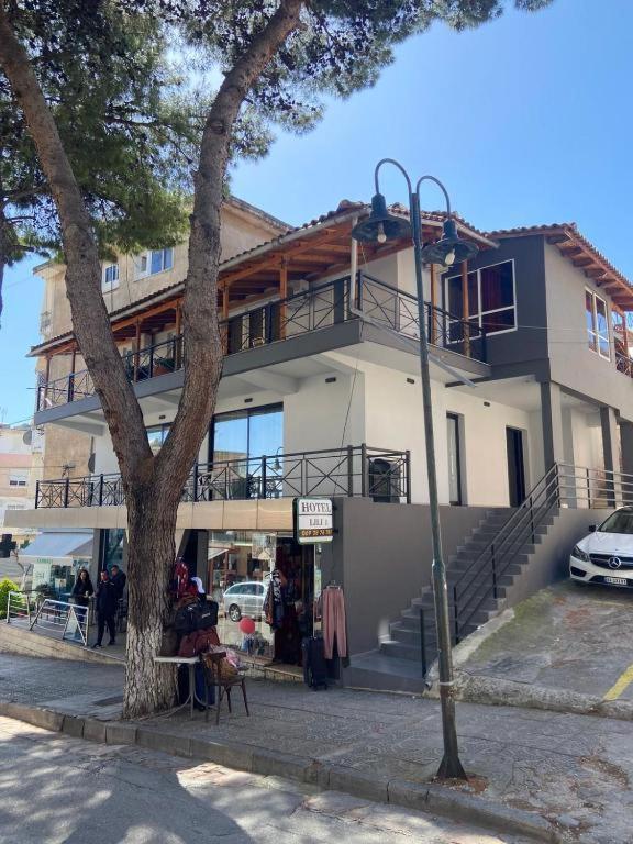 Hotel Lili-1 Sarandë Buitenkant foto